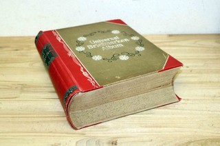 All World: FAT Universal Album with Approx 860 Pages (!!) from estate liquidation