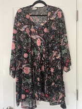 Natori  Neiman Marcus Vintage slip and robe, peacocks and flowers, one size