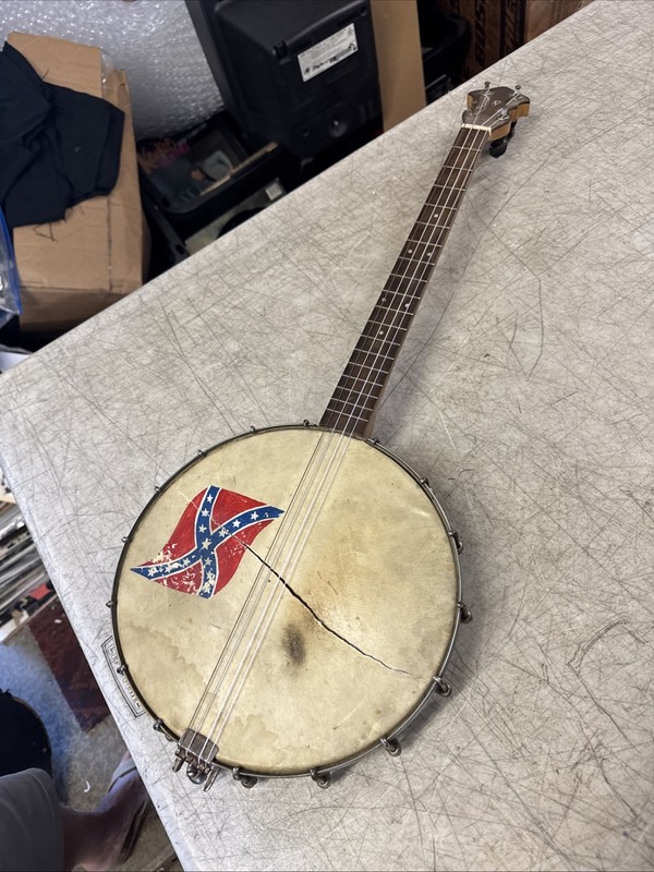 1920s Vintage E.N. Guckert 4 String Tenor banjo
