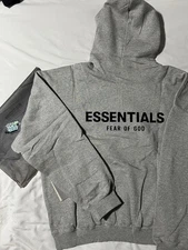 ESSENTIAL HOODIES ( MEDIUM )  Now Available ‼️‼️‼️