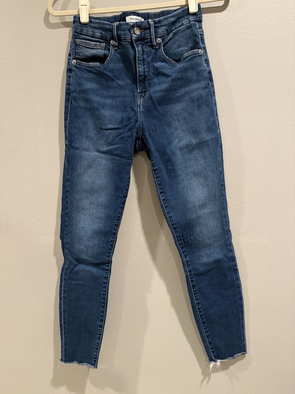 GOOD AMERICAN Good Waist Crop RawHem Blue Jeans Size 8/29