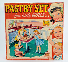 VINTAGE BERWICK PASTRY SET FOR LITTLE GIRLS TOY c1950 UNUSED