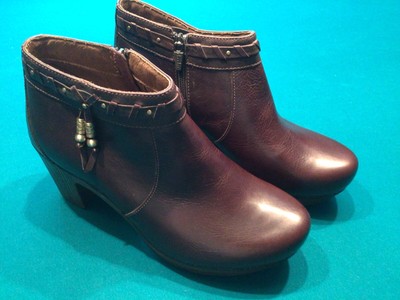 dansko dabney