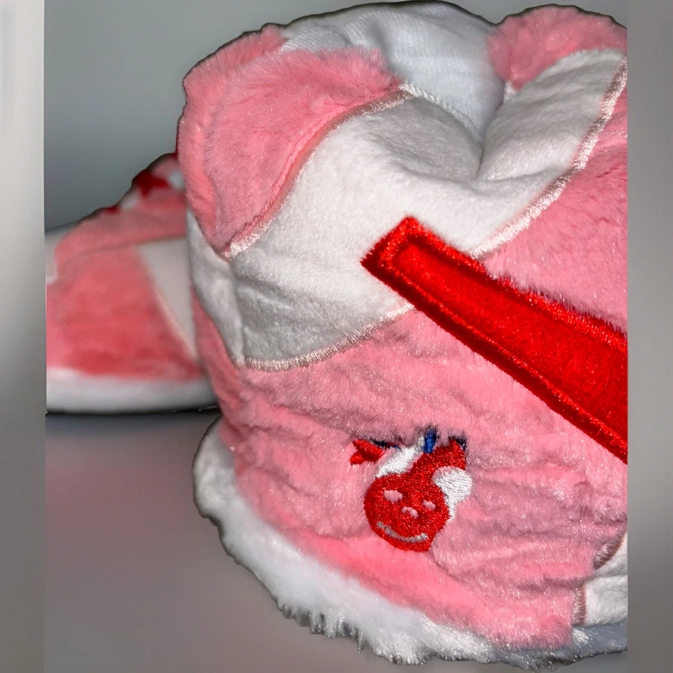 NEW Nike Dunk Air Jordan Slippers Unisex StrangeloveOne Size Fits All ages 10-17 - Image 4 of 4