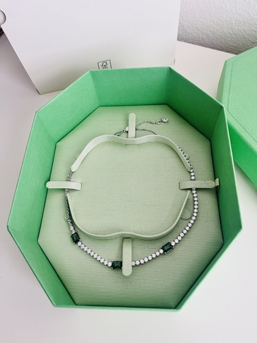 Neu echt SWAROVSKI funkelnd grün weiß Matrix Tennis Halskette 5666168 - Bild 2 von 8