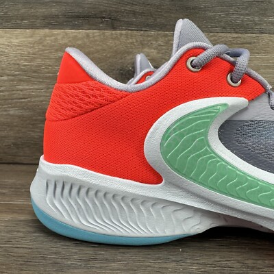 Nike Zoom Freak 4 Paris Grey Purple Red DJ6149-500 Men Size  display picture 2