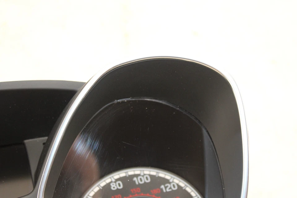 Cuadro velocímetro Ford Focus ST 2015-2018 100 k OEM HW68 Foto 2 de 4