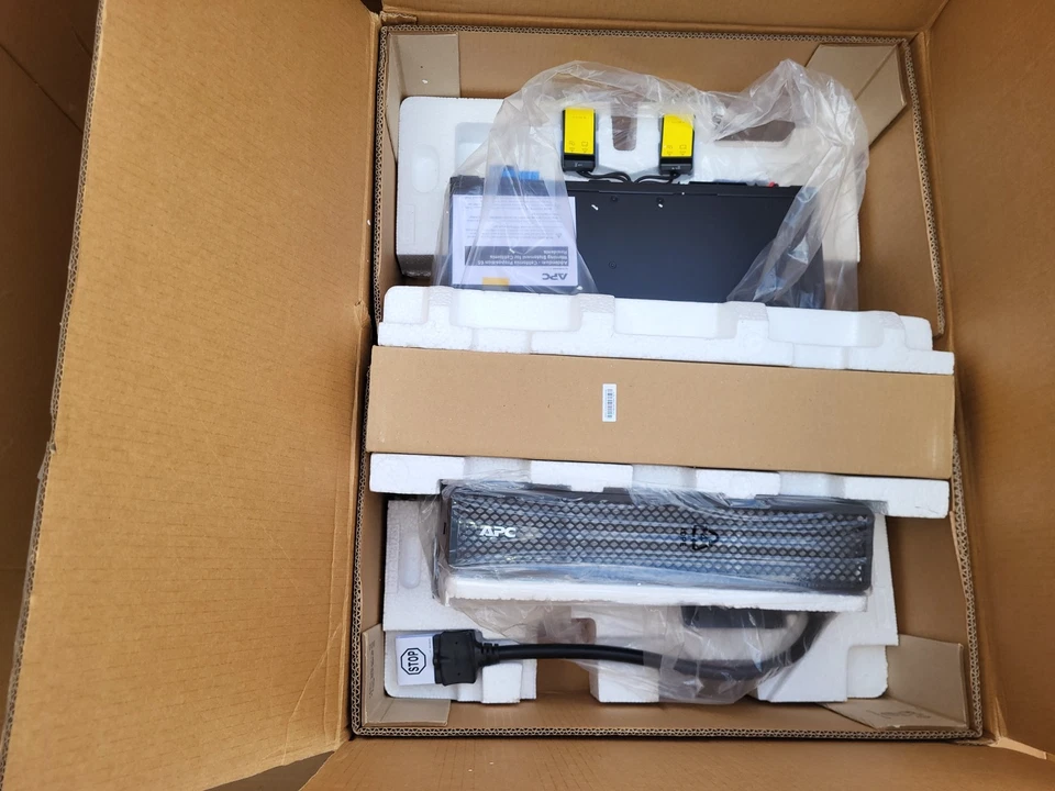 APC-SRT48RMBP _ SMART-UPS SRT 48V BP