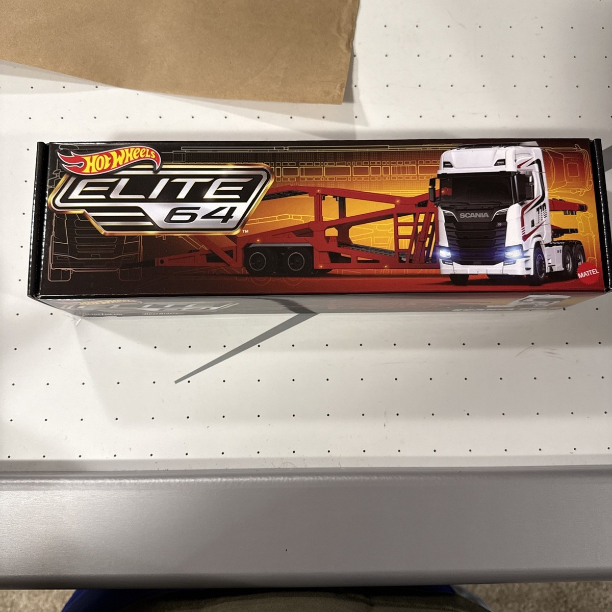 ホットウィール Elite 64 Scania 770 S　RLC Hot Wheels Elite 64 Scania 770 S | Mattel Creations
