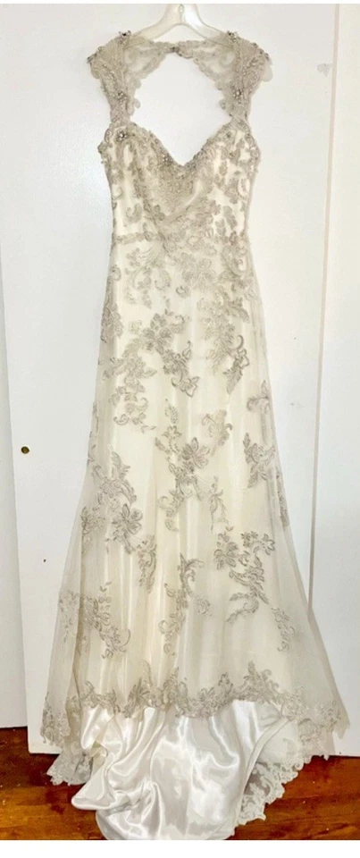 Maggie Sottero Women’s Wedding Dress in the style “Blakely” Size 6 - Image 2 of 4