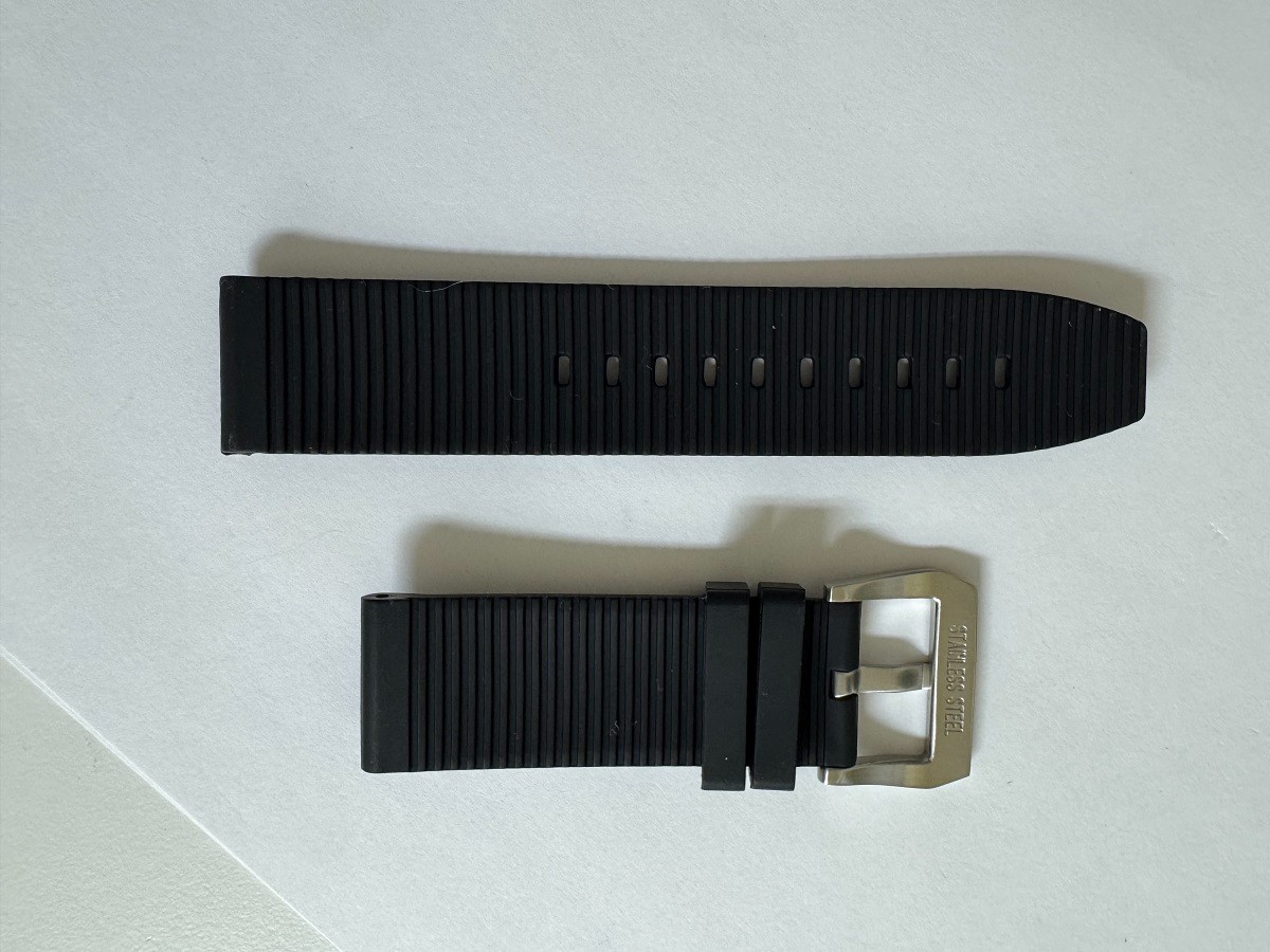 Man's Swiss Legend   Silicone/Rubber   Black watch band strap 24mm