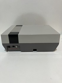 Nintendo NES Action Set Home Console Blanco/Gris SIN PROBAR SE VENDE COMO EST&Aacute;
