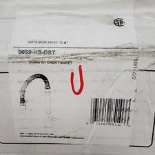 USED Delta Trinsic Pro Pre-Rinse Pull-Down Kitchen Faucet  9659-KS-DST