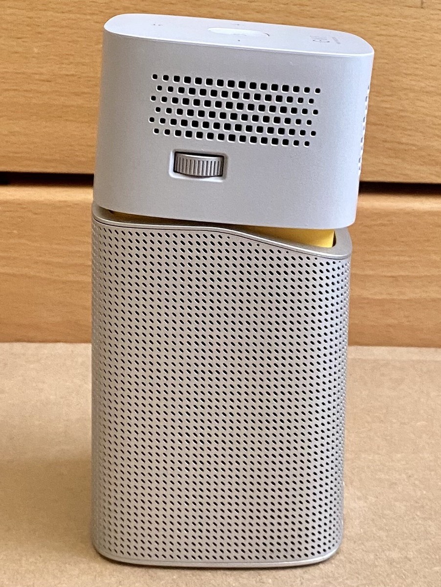 BenQ GV1 Wireless Mini Portable Projector / Google Cast