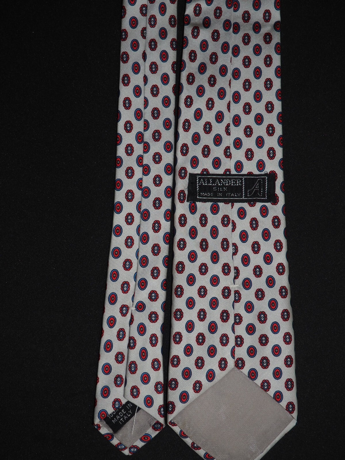 Foto 5 di 6