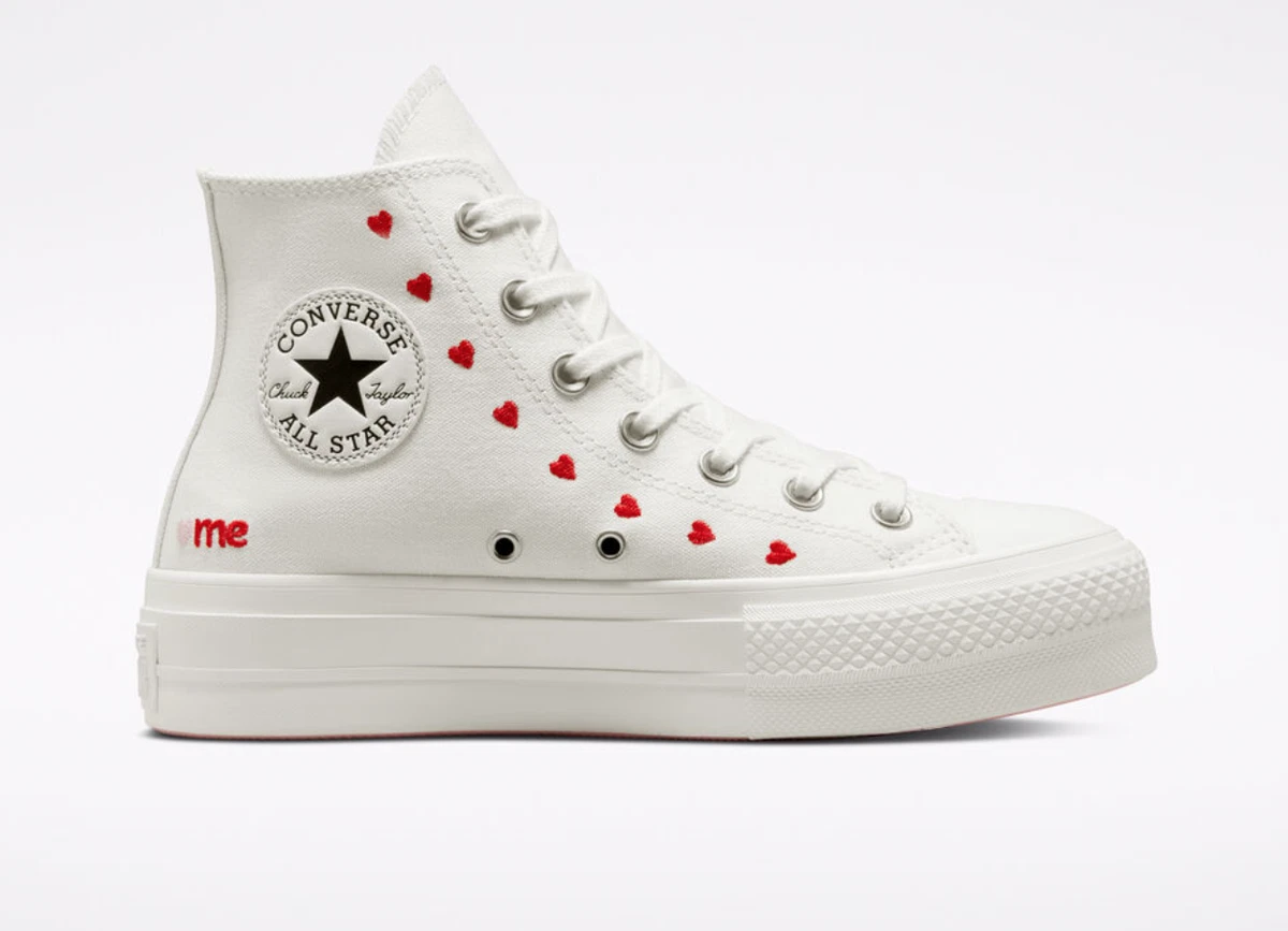 NEW Women CONVERSE Hearts Valentines Valentine s Day Lift Platform