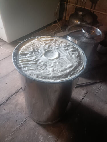 Anahata Farm A2 Desi Gir Cow Pure Milk Ghee 1000 ml Glass Vedic Bilona Method - Picture 6 of 6