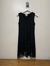 NWOT Black Jazzmin V-Neck Lace Dress S.
