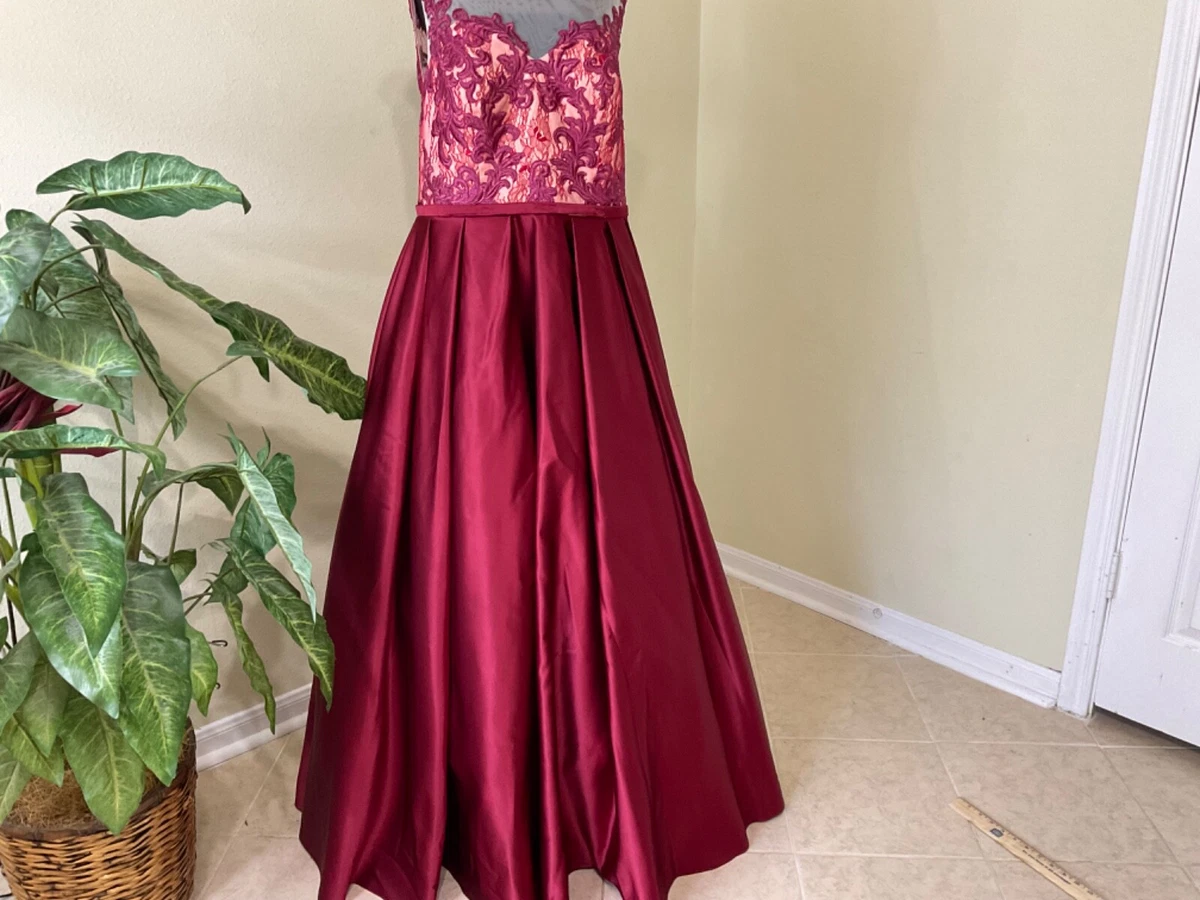 NWT JJs House A Line Princess Illusion Custom fit size Bust 39