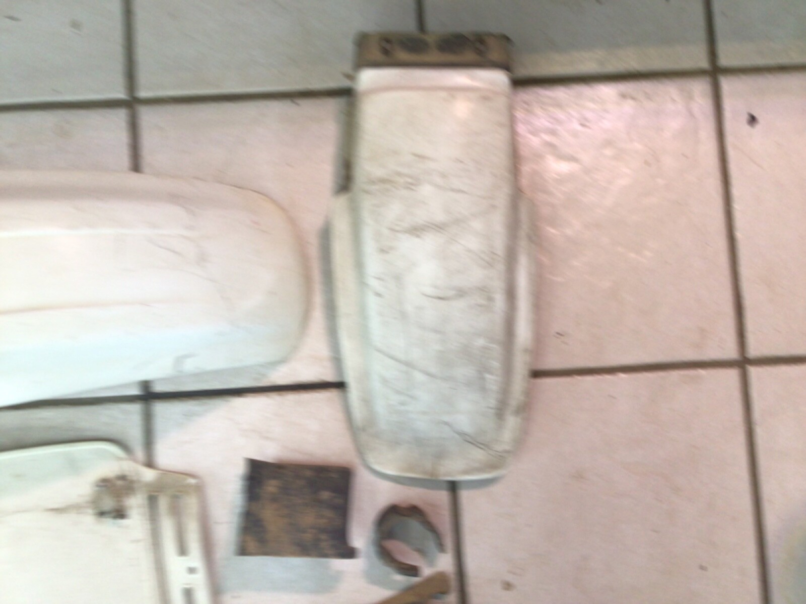 1991 HONDA XR200R OEM PLASTICS BODY KIT FRONT FENDER REAR FENDER NUMBER PLATE eBay