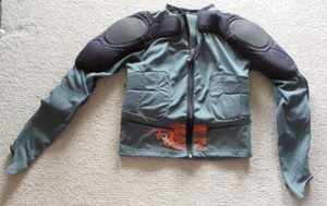 Demon body armor snow or bike shoulders elbows spine S / M good condition