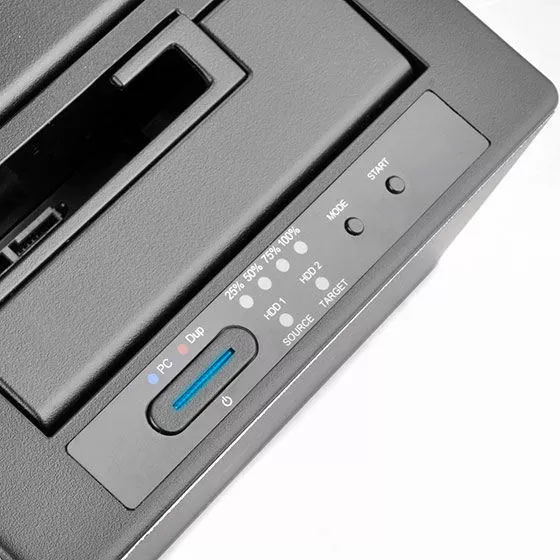 Silverstone SST-TS12C 3.5/2.5inch SATA SSD/HDD USB3.1 Dual Docking Station - Image 4 of 4