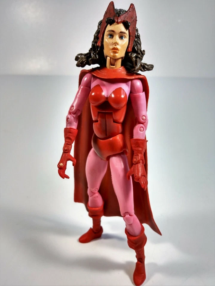 Figura suelta ToyBiz Marvel Legends Scarlet Witch 2005 Foto 4 de 4
