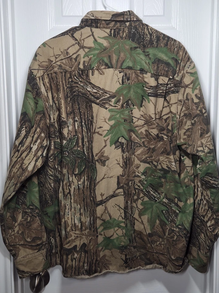 VTG Walls Button Up Realtree Hunting Camo Shirt Sz XL Long Sleeve 46-48 USA MADE - Image 2 of 4
