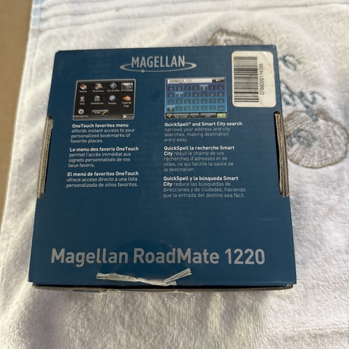 Magellan RoadMate 1220 Automotive Mountable - Picture 2 of 9