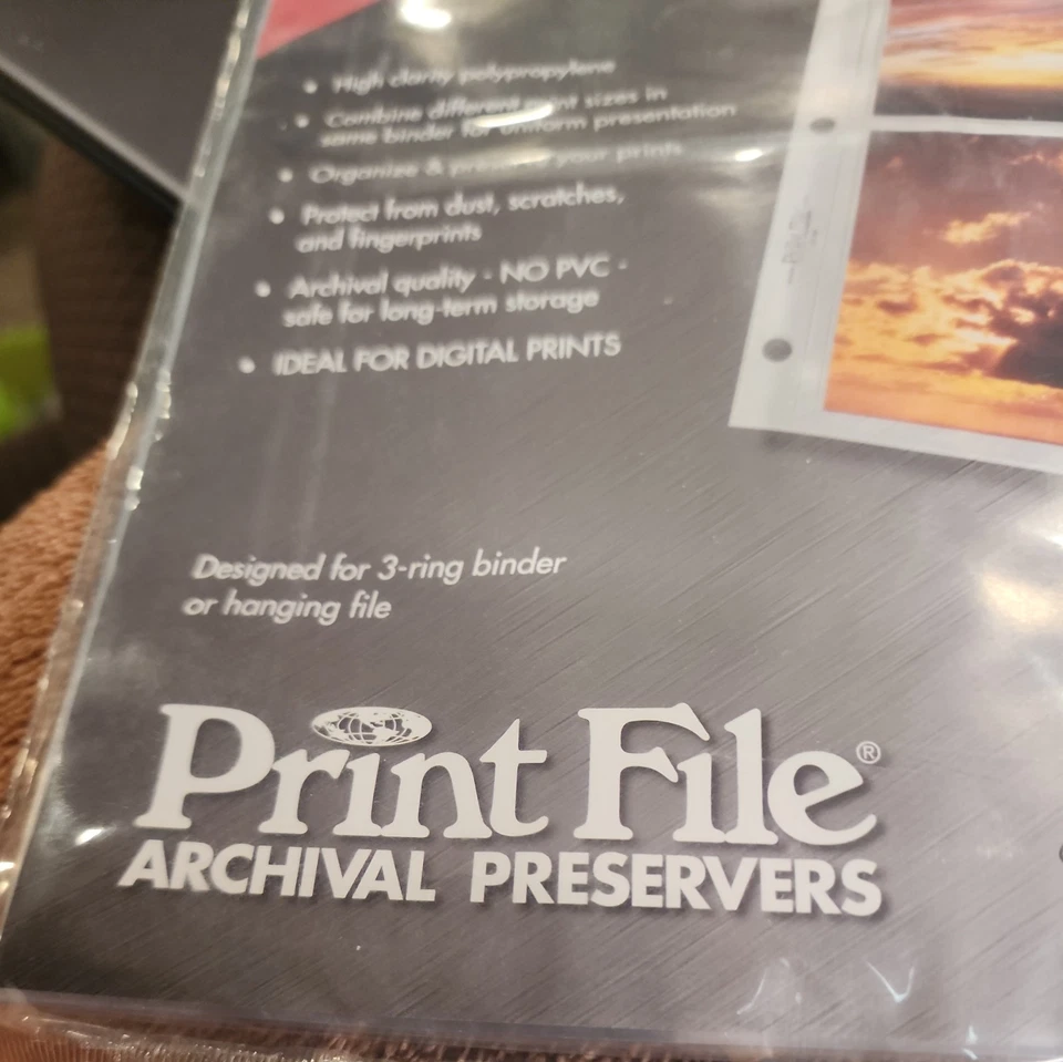 Print File ARCHIVAL PRINT PRESERVERS 35-8P. HOLDS 8 3.5x5" PRINTS 4 ON EACH SIDE - Image 3 of 4