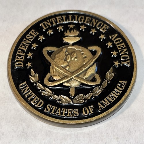 RARE US Defense Intelligence Agency (DIA) Challenge Coin (Vintage) - Picture 10 of 10
