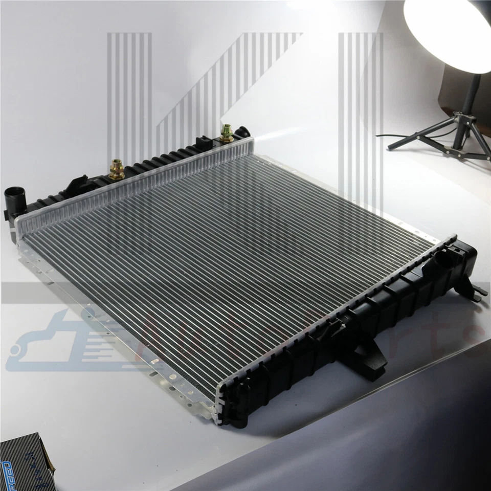 Radiator For Ford Mazda Explorer Ranger B3000 B4000 Mercury Mountain3.0L 4.0L V6 - Image 3 of 4