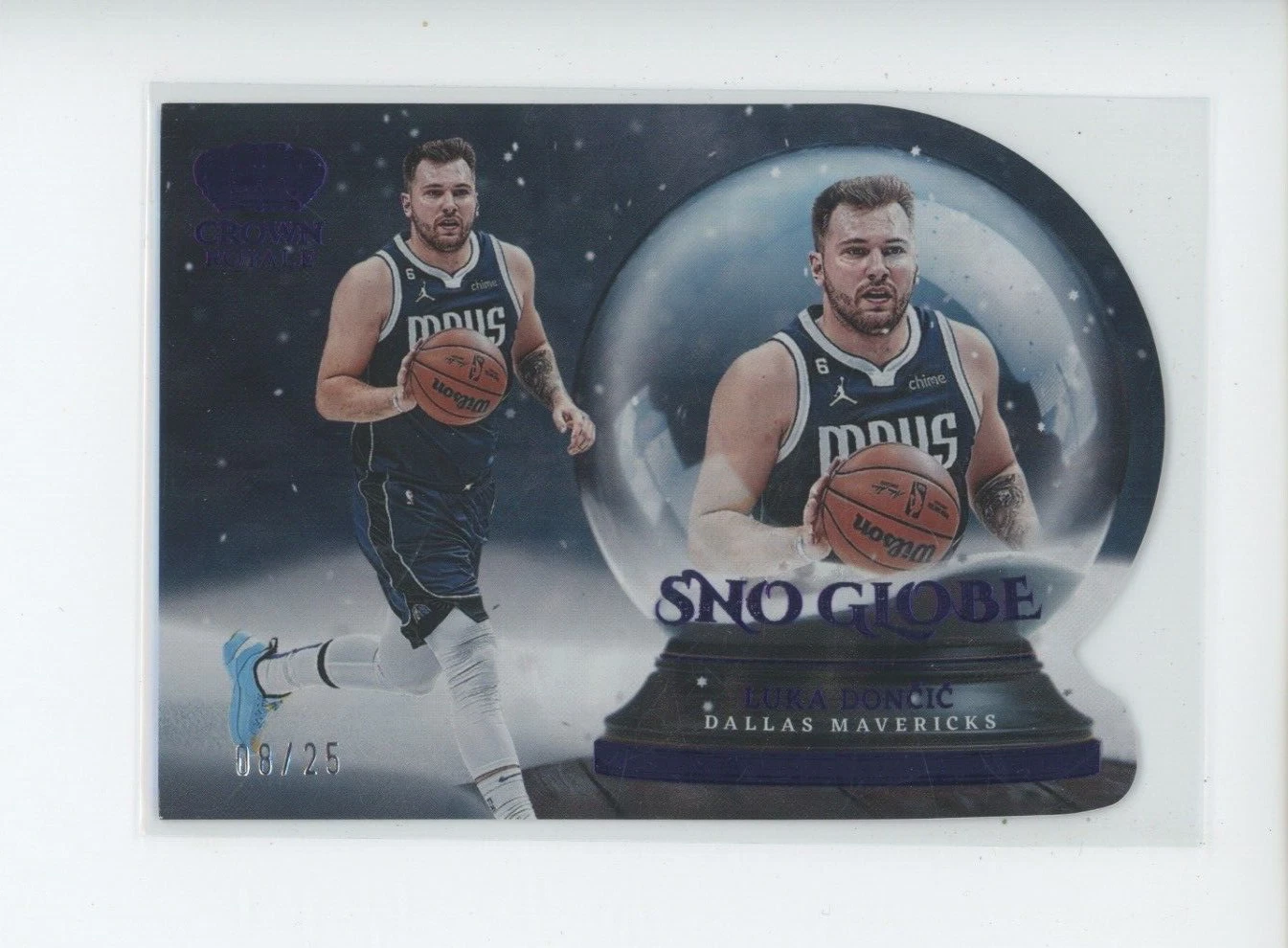 LUKA DONCIC 2022-23 PANINI CROWN ROYALE SNO GLOBE PURPLE /25 DIE-CUT SP MAVS