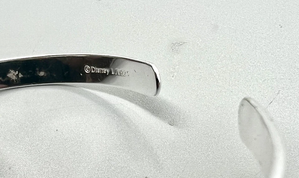 Brazalete Disney Love de plata de ley ❤️ Foto 2 de 4