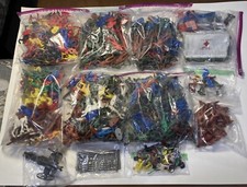 MPC Plastic Soldiers Pirates Native Americans Ring Hands Accessories Huge Lot