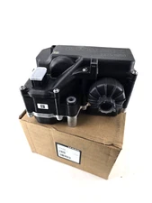 Genuine Volvo Bosch Mack DEF Pump MP8 D13 12V 23753850 replace 23753845 21577511