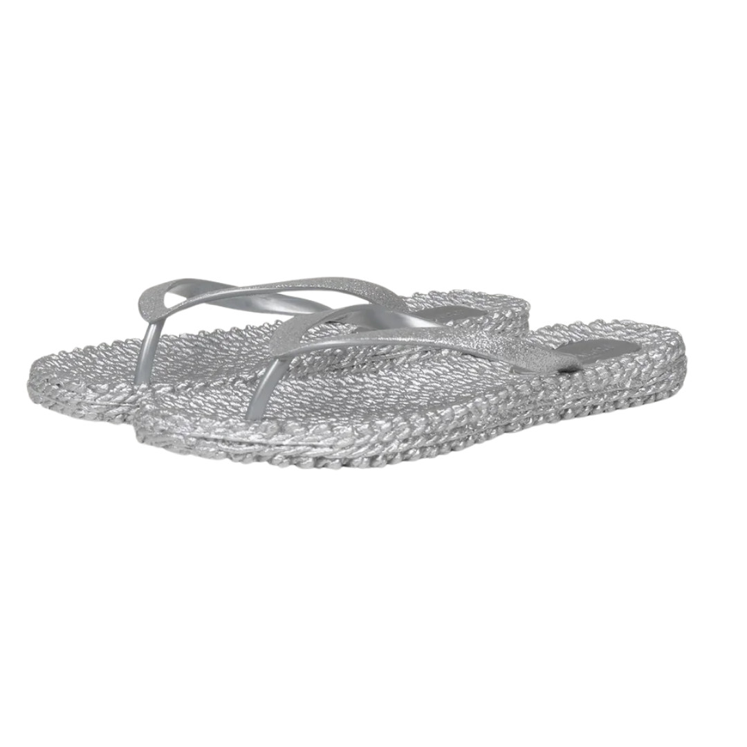 NEW With Tags Ilse Jacobsen Glitter Womens Flip Flops Sandals - Silver