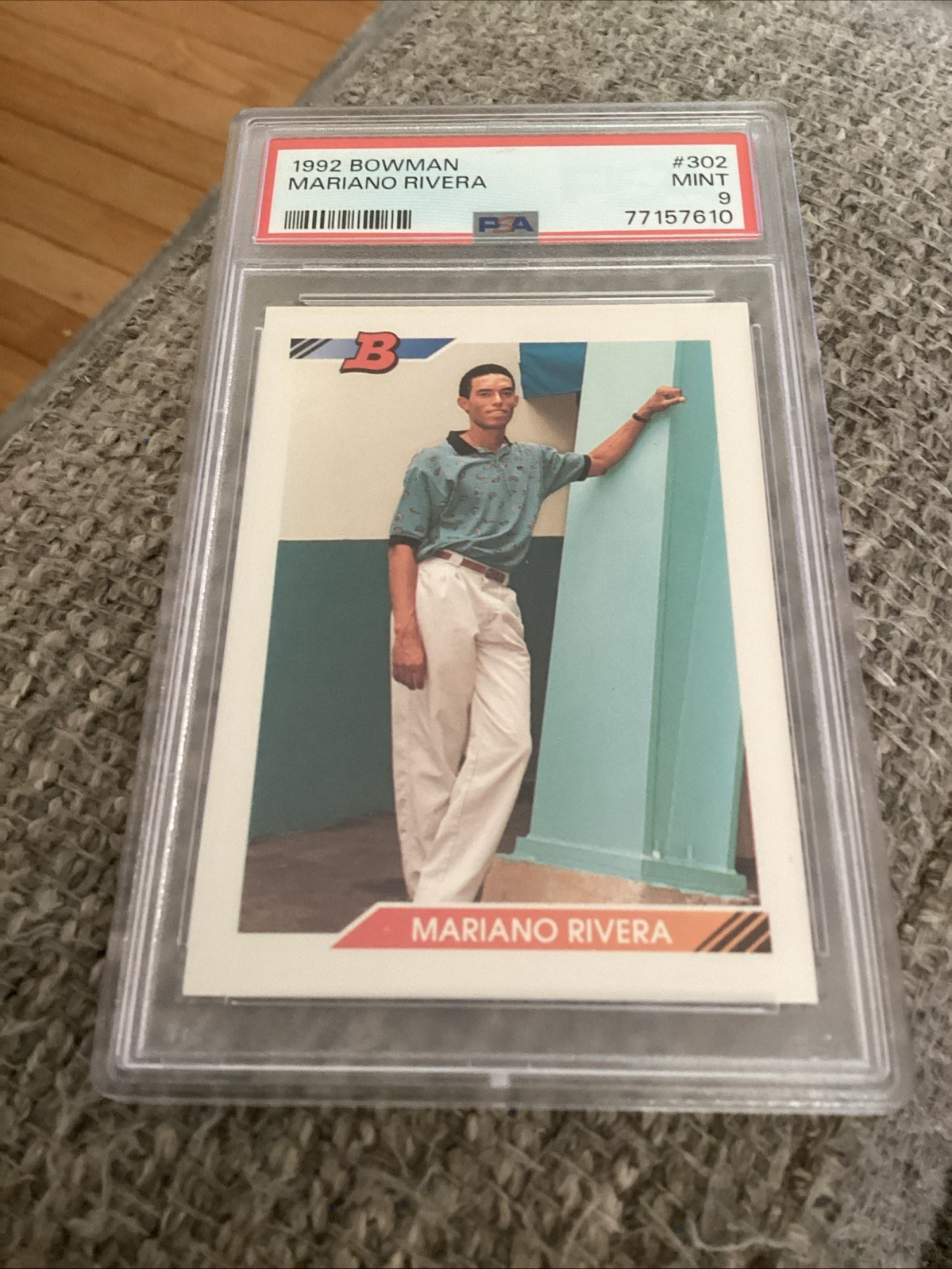 1992 Bowman - Mariano Rivera Rookie #302 E* on Back (RC) HOF view 4