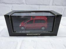 Diecast car 1/43 Minichamps Mercedes-Benz Vaneo 2002 Red elcar