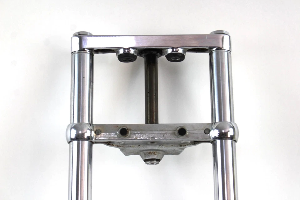 Harley Dyna Wide Glide 2003 03 FXDWG horquillas delanteras suspensión recta Foto 2 de 4