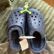 Crocs Unisex Clogs Navy Blue, Lined - Men’s 7/Women’s 9 Brand New!