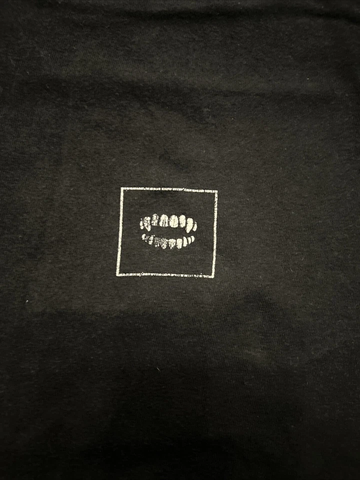 Chomp Brand Black Grunge T Shirt - Image 2 of 4