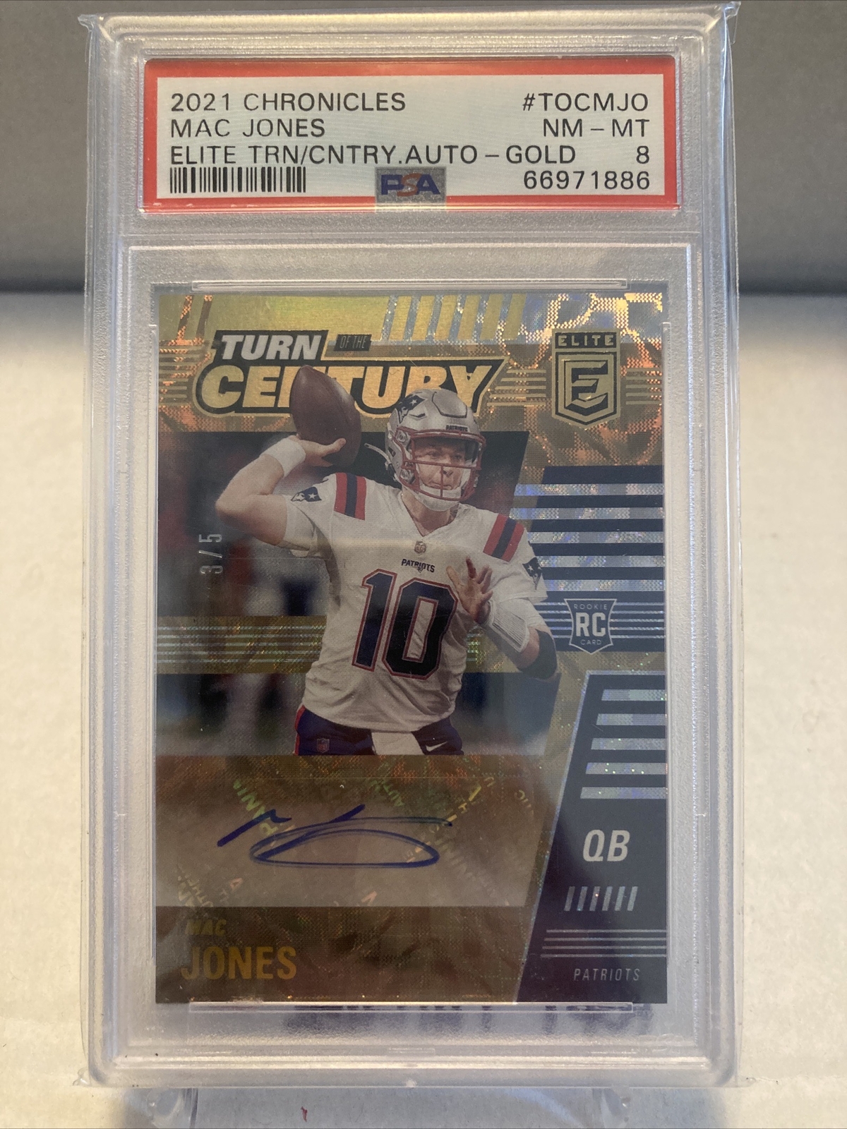 Mac Jones Panini Chronicles Elite Turn of the Century Autographs #TOCMJO Gold