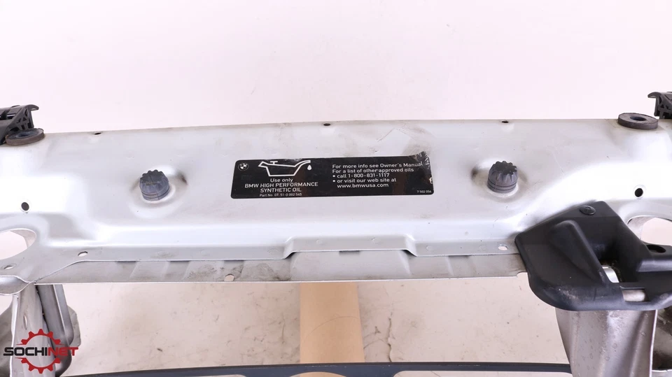 BMW Z3 Silver Roadster 1996-2002 radiador delantero núcleo soporte clip Foto 4 de 4