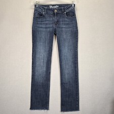 Wrangler Straight Leg Women Jean Size 5/6 X 32