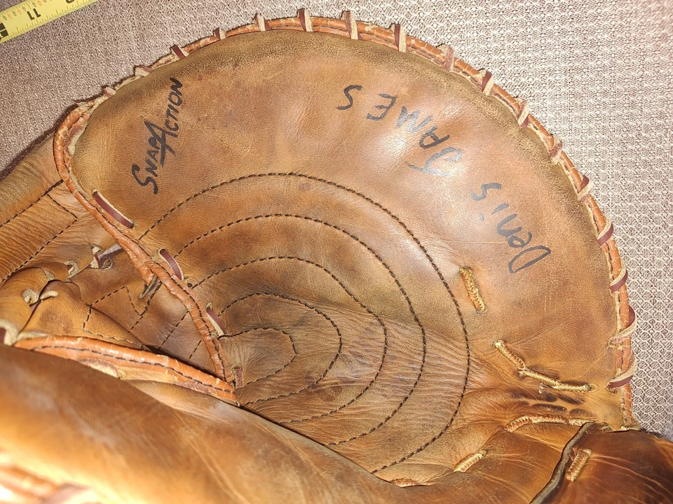 Vintage Cooper Trapper 1970's Senior Size - Image 4 of 4