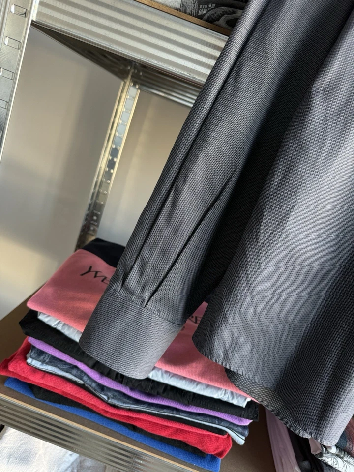 VINTAGE GUCCI by TOM FORD CHECKERED SHIRT BUTTON UP L/S MENS LUXURY SIZE 41/16 - Image 4 of 4