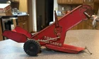 VINTAGE TONKA SANDLOADER RED PRESSED STEEL TOY W/CONVEYER BELT
