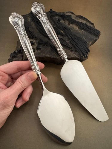 Chantilly Gorham Sterling Silver 2 Piece Pie/Cake and Pastry Server Set 10"