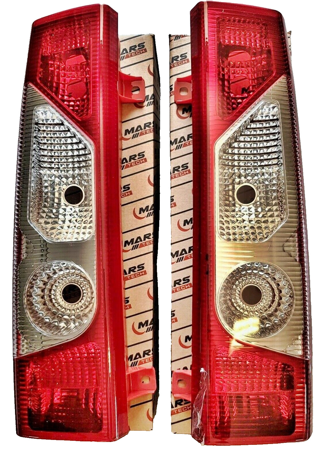 Feu arriere gauche et droite pour Expert et Jumpy 2007-2016 rouge standard